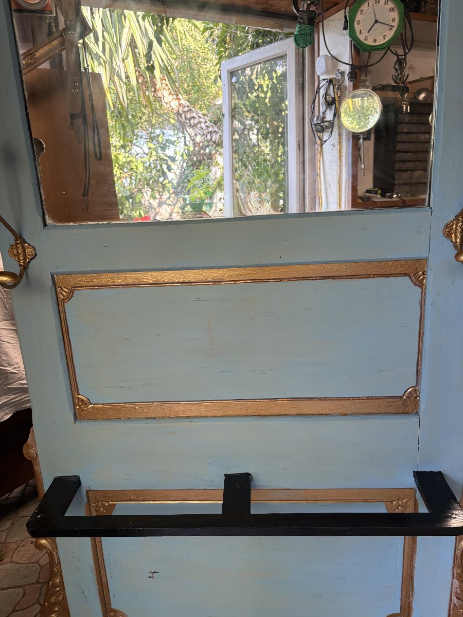 Antique Coat Rack-photo-4
