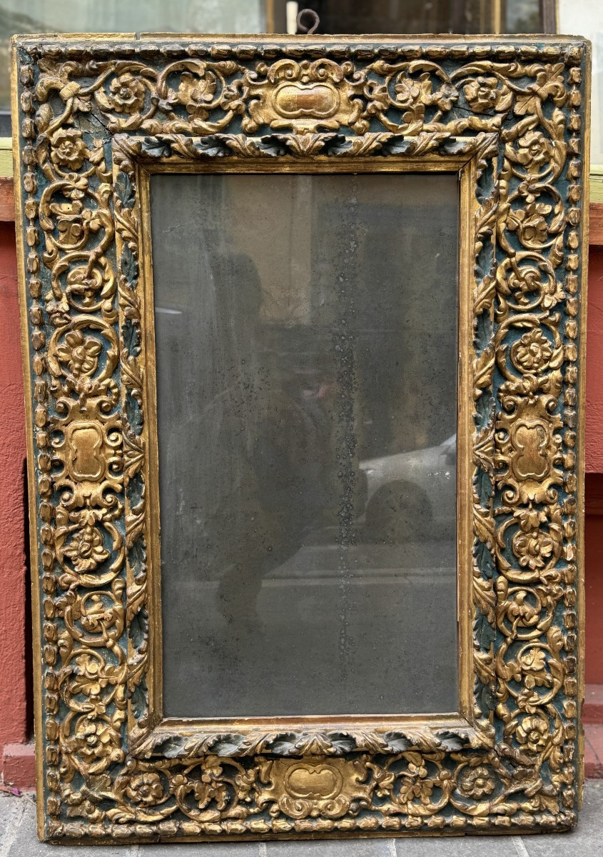 Cadre ancien En Bois Scupté et doré, Italie XVII° Siècle