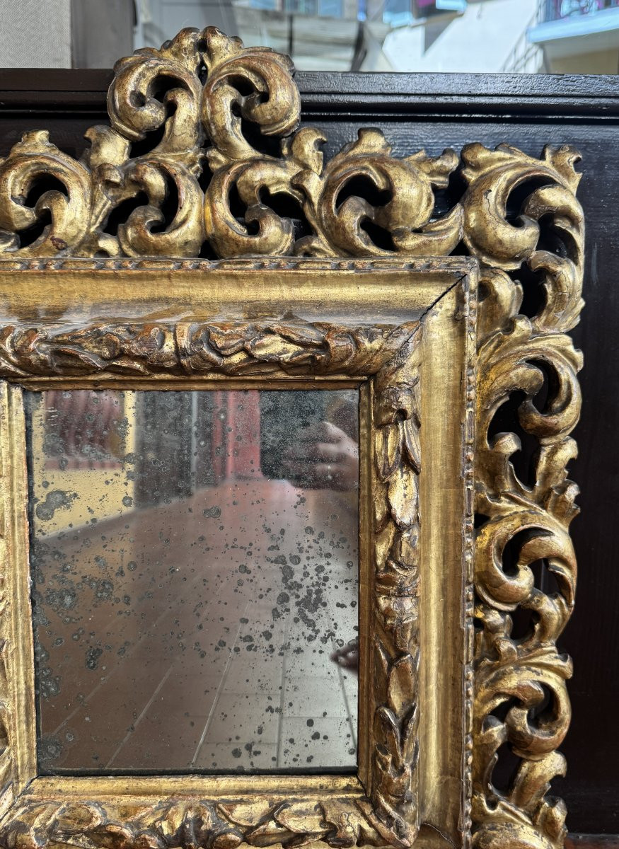 Carved Gilded Wood Mirror, Italy, 17th Century-photo-2