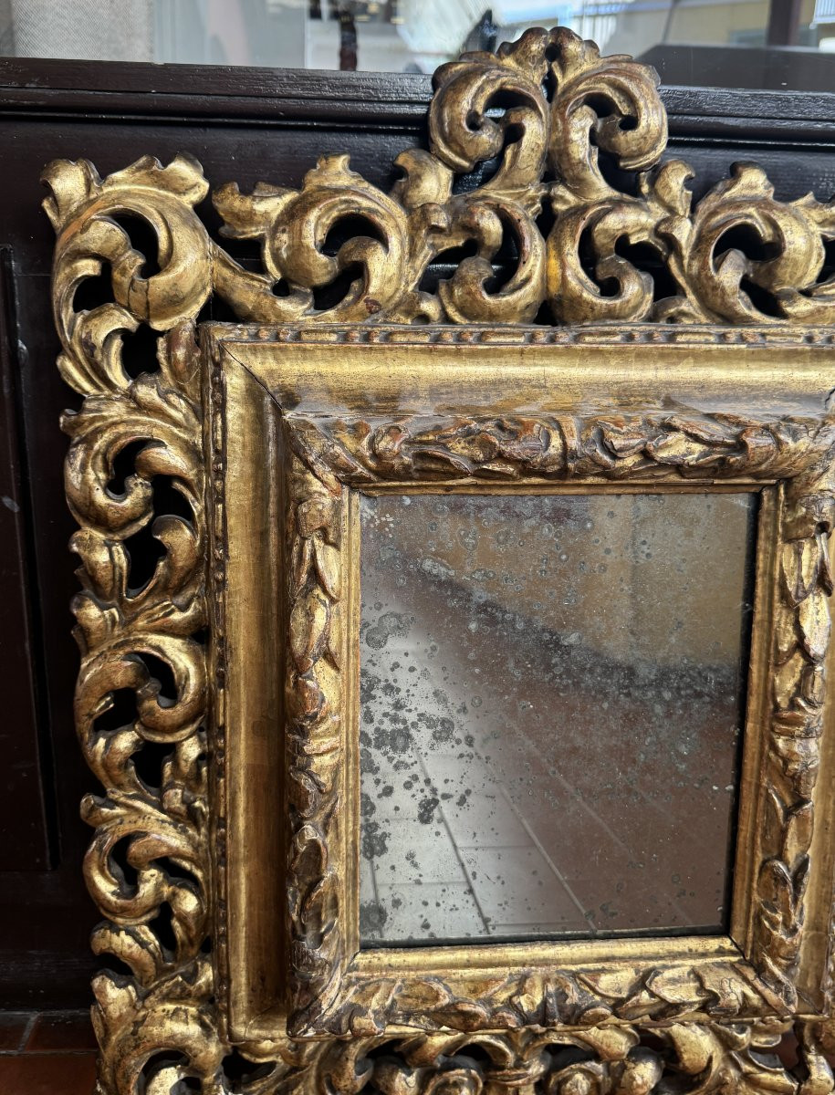 Carved Gilded Wood Mirror, Italy, 17th Century-photo-3