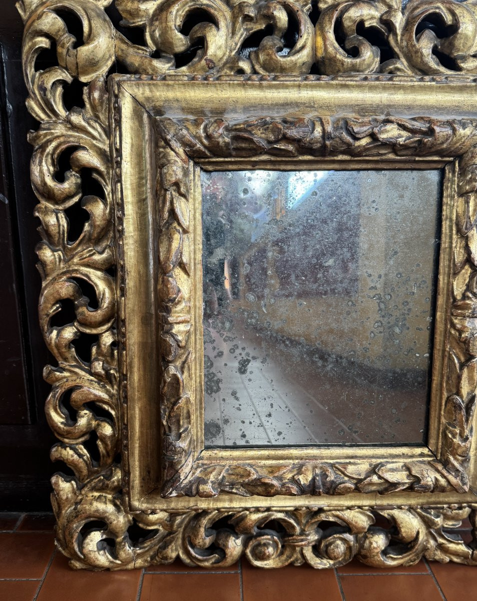 Carved Gilded Wood Mirror, Italy, 17th Century-photo-4