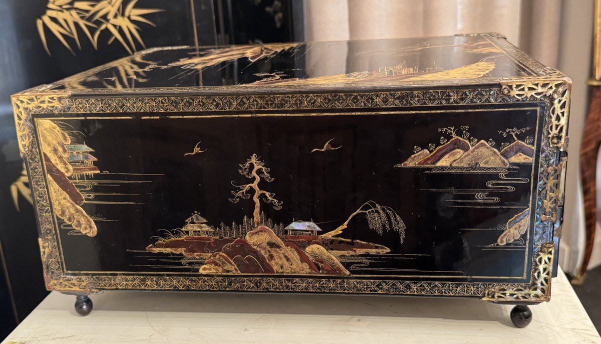 Coffret écritoire de voyage en laque incrustation nacre - Japon XVIII° - Art Namban-photo-1