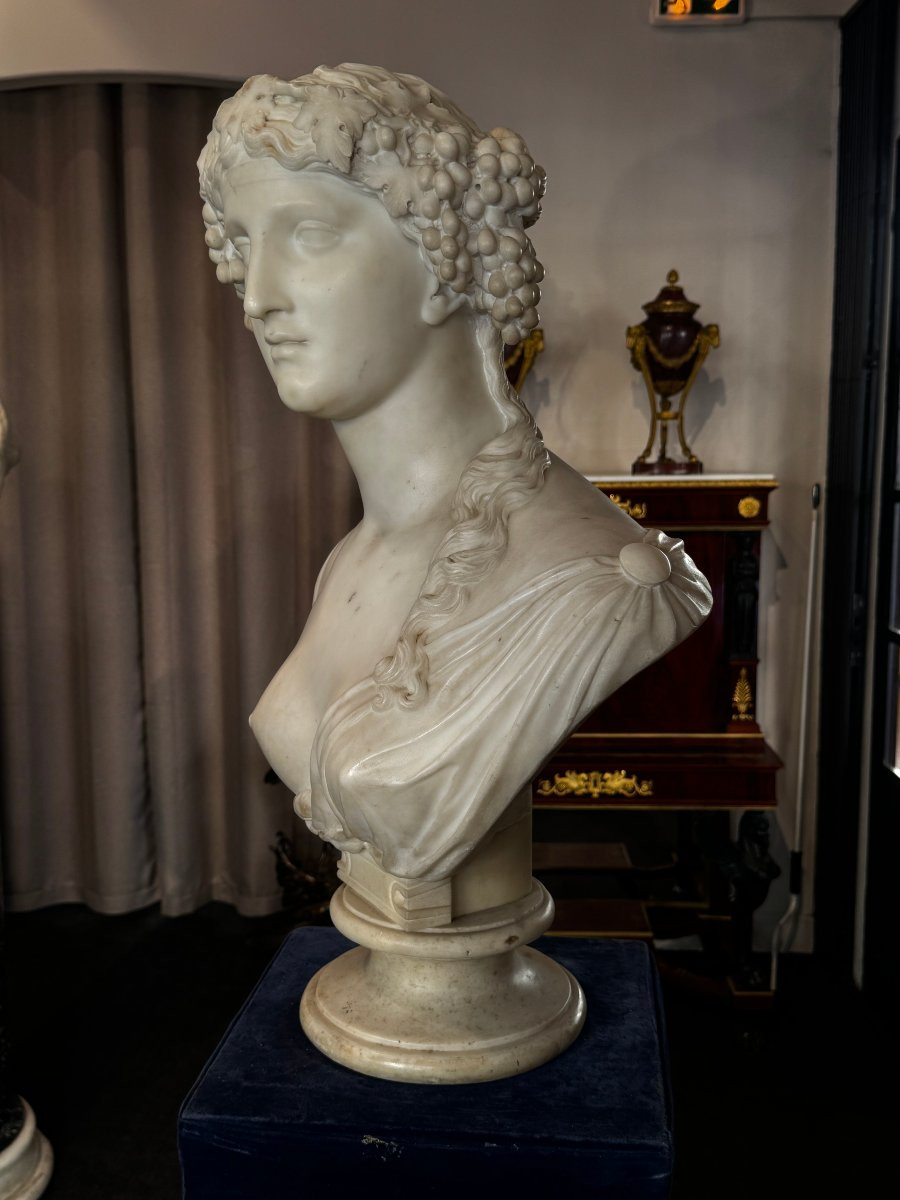 "autumn" Or "bacchante" - Large Bust In White Carrara Marble From The Neoclassical Period-photo-2