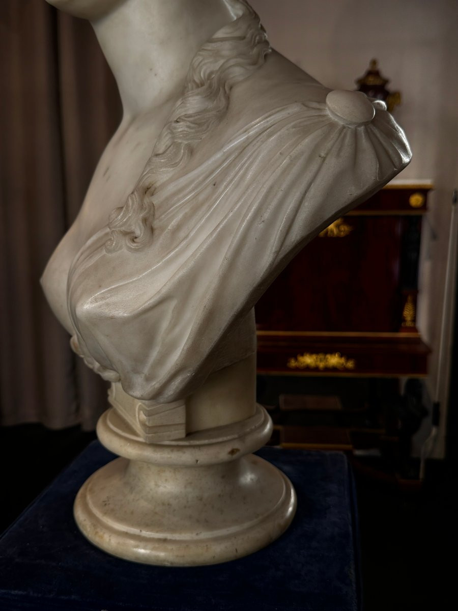 "autumn" Or "bacchante" - Large Bust In White Carrara Marble From The Neoclassical Period-photo-2