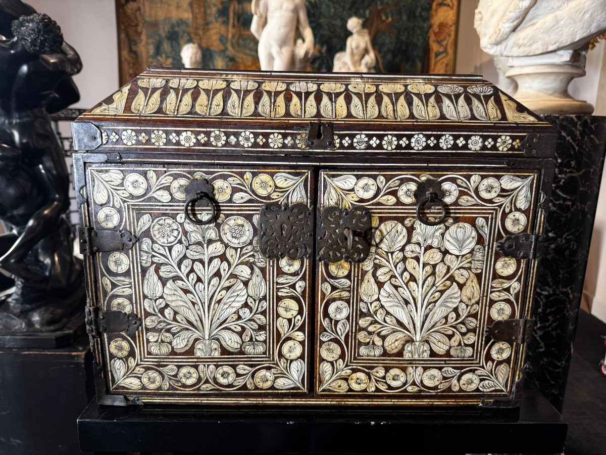 Indo-portuguese Bone Marquetry Box - 17th Century-photo-1