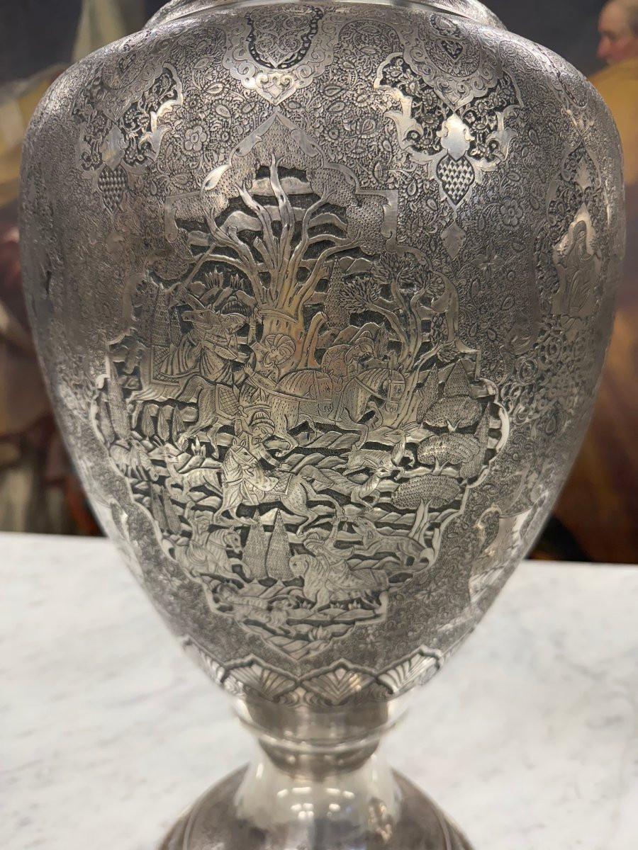 Large Pair Of Chased Silver Vases, Iran, Early 20th Century-photo-3