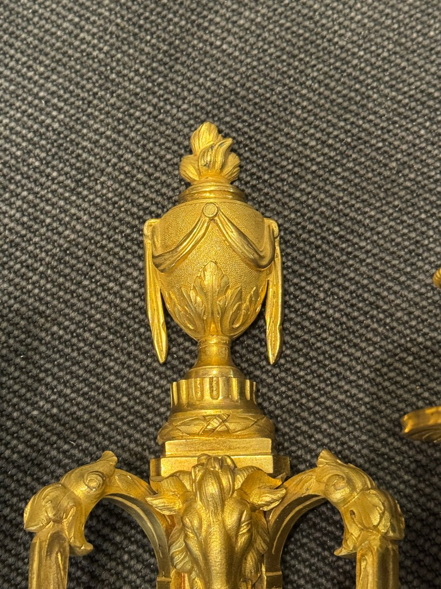 Pair Of Louis XVI Period Two-light Sconces In Chased And Gilt Bronze-photo-1