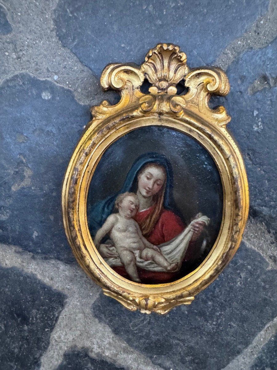 A Magnificent Miniature, Finely Painted In Oil On Copper, Naples, Louis XV Period, 18th Century, With Sumptuous-photo-3
