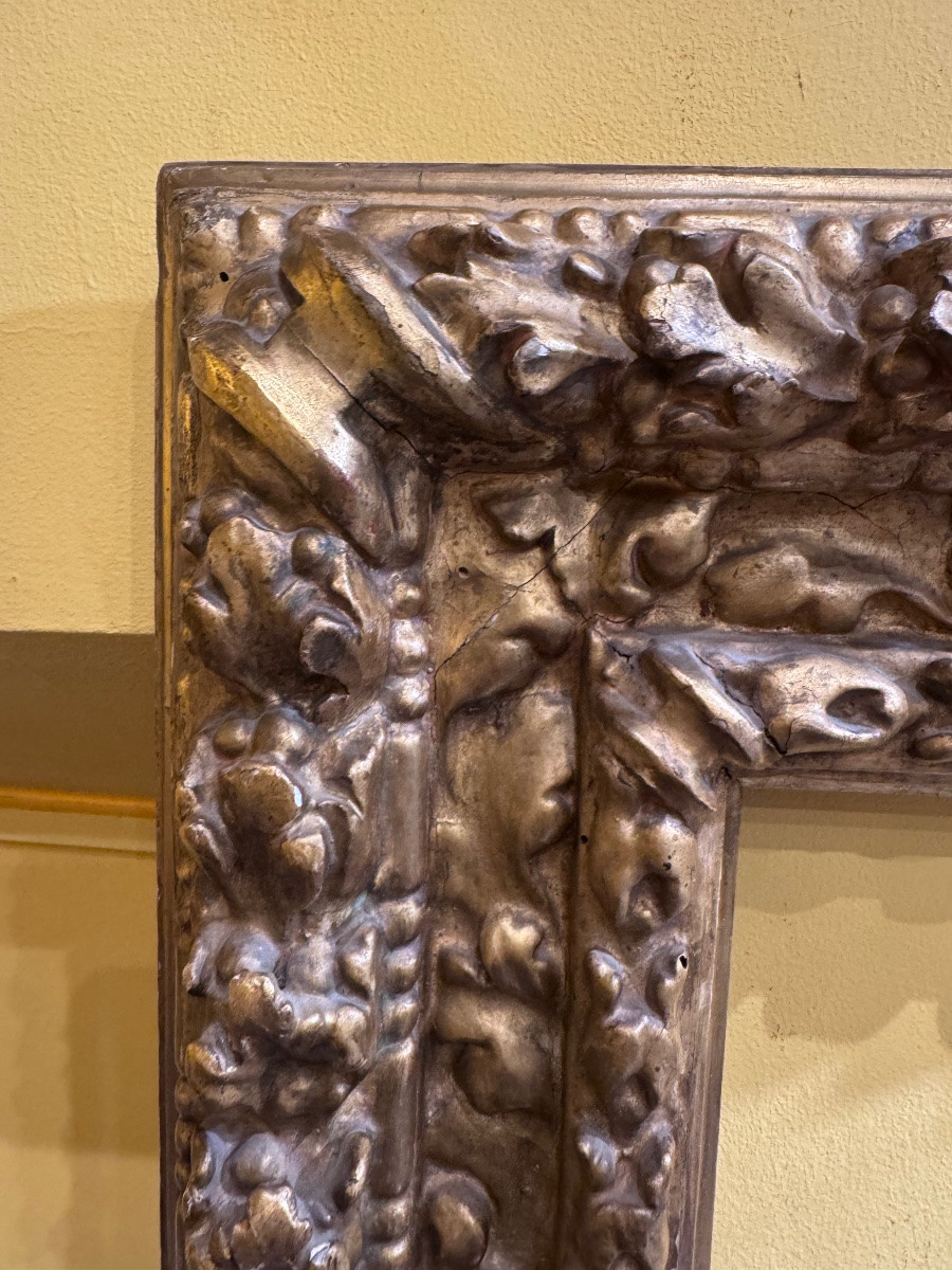 Antique Wooden Frame With Original 24-karat Gold Leaf, 17th-century Emilia, Finely Carved-photo-8