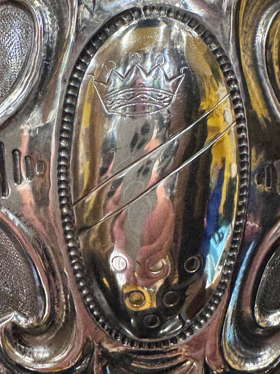 A Stunning Large Carafe Made Of Solid Silver, 800/000 Fineness, Completely And Exquisitely-photo-1