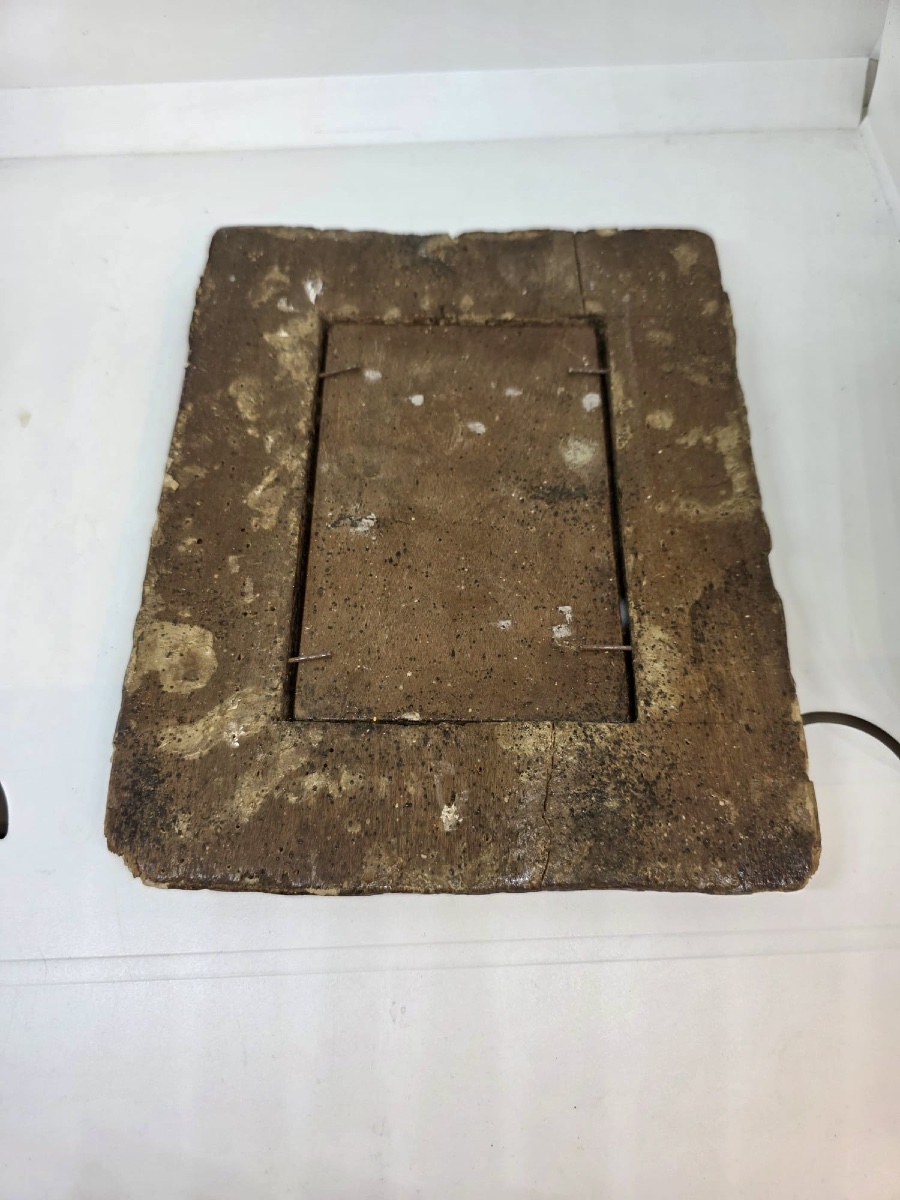 Petit tableau à l'huile sur bois de la fin du XVIe siècle, présenté dans un cadre d'époque exem-photo-1