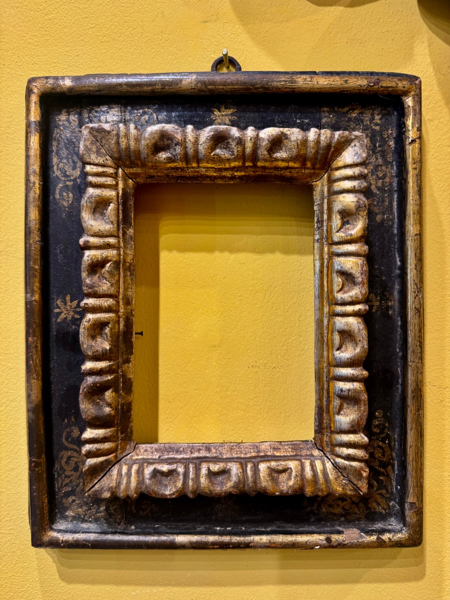 Rare Antique Collectible Frame From Siena, 16th Century, Black Lacquer, Accented With Gold, With The-photo-1