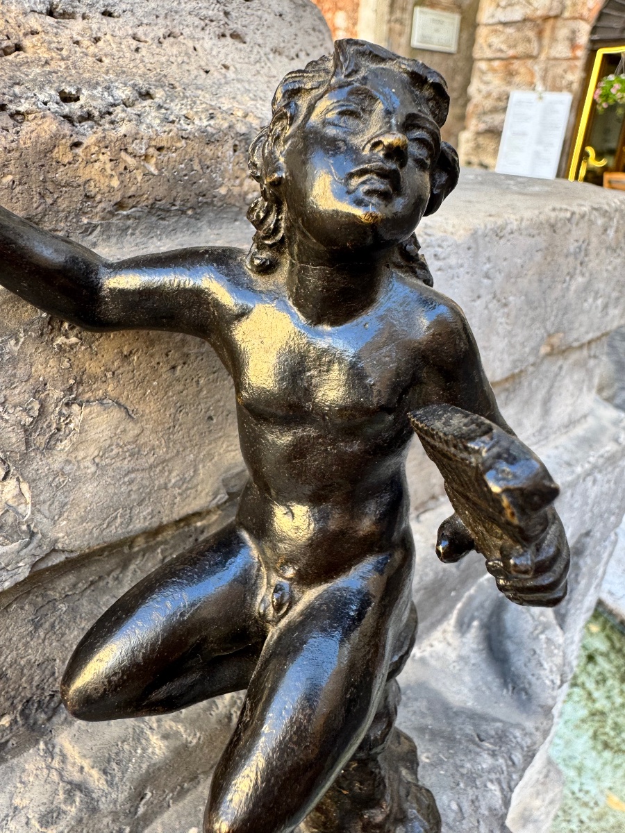 Sculpture en bronze ancien représentant un satyre musicien assis sur un rocher, XVIe siècle, Ro-photo-3