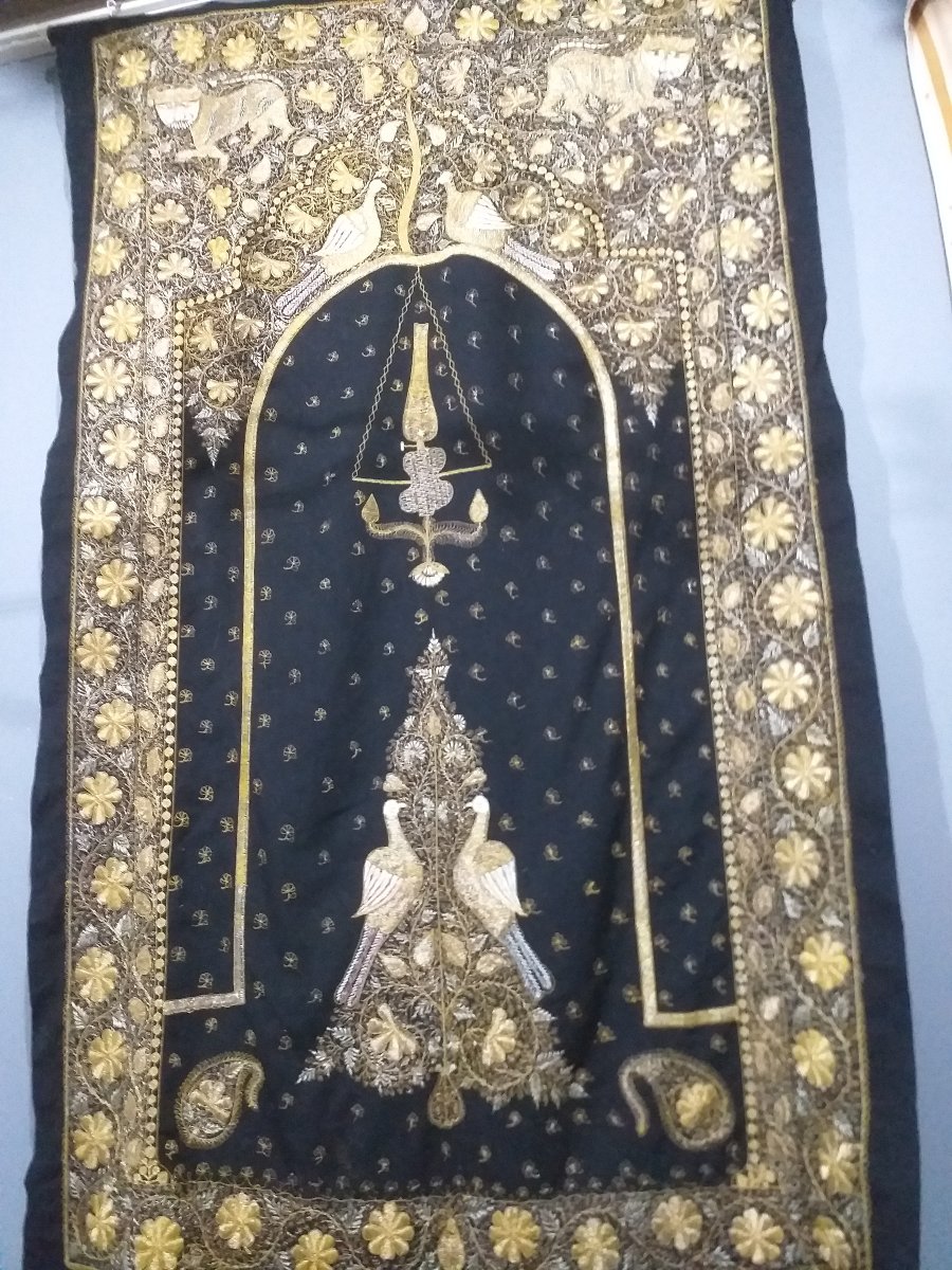 Broderie persane au fil d'or et d'argent