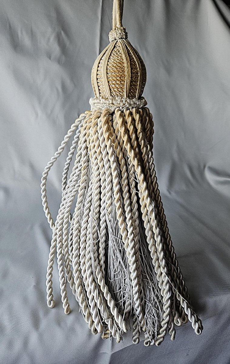 Large Pompom