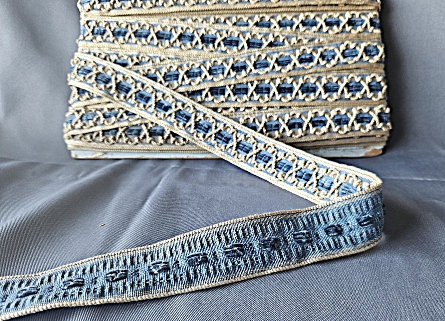 Braid / Cotton, With Blue Velvet Stitch Accents / 19th Century / In A Yellow Frame.-photo-2