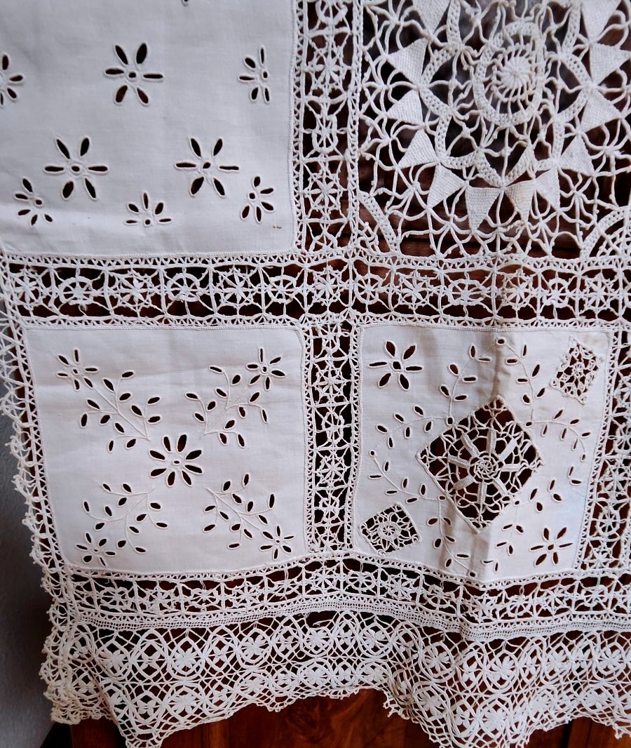 Paire de rideaux décoratifs en dentelle fait main "Printemps -Été", circa 1900-photo-5