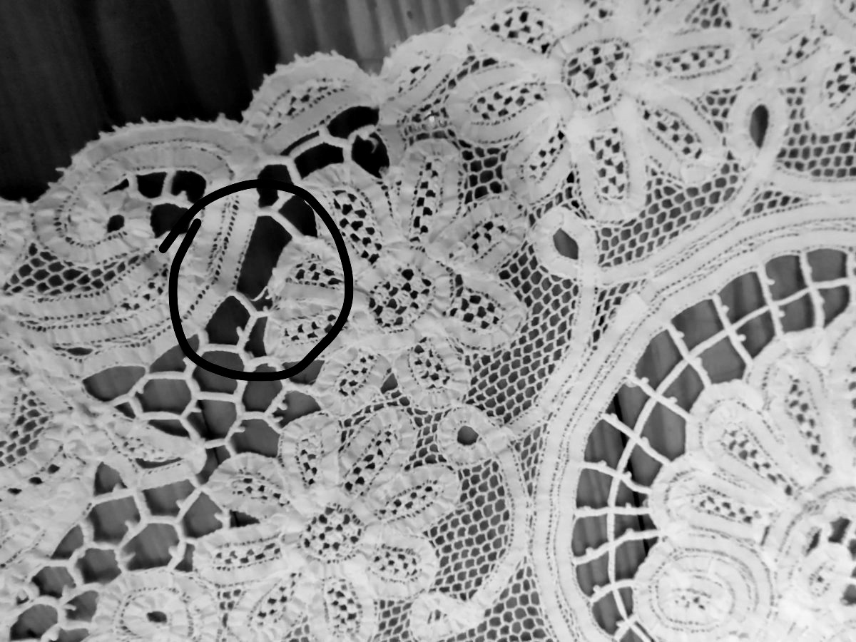 Exceptional "belle époque" Tablecloth, Entirely In Luxeuil Lace, 180 Cm X 280 Cm.-photo-5
