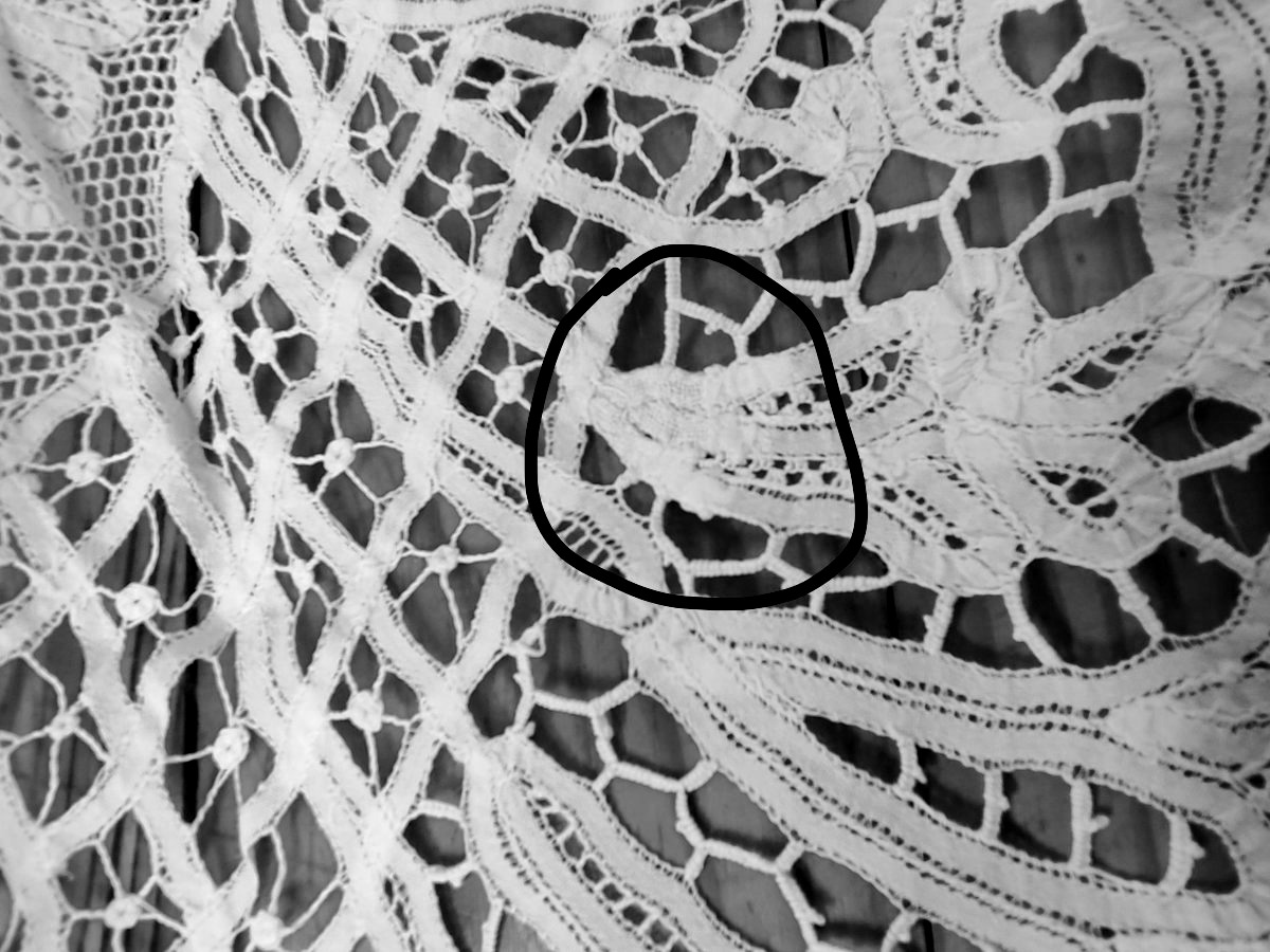  Exceptional "belle époque" Tablecloth, Entirely In Luxeuil Lace, 180 Cm X 280 Cm.-photo-6