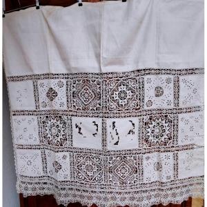 Paire de rideaux décoratifs en dentelle fait main "Printemps -Été", circa 1900