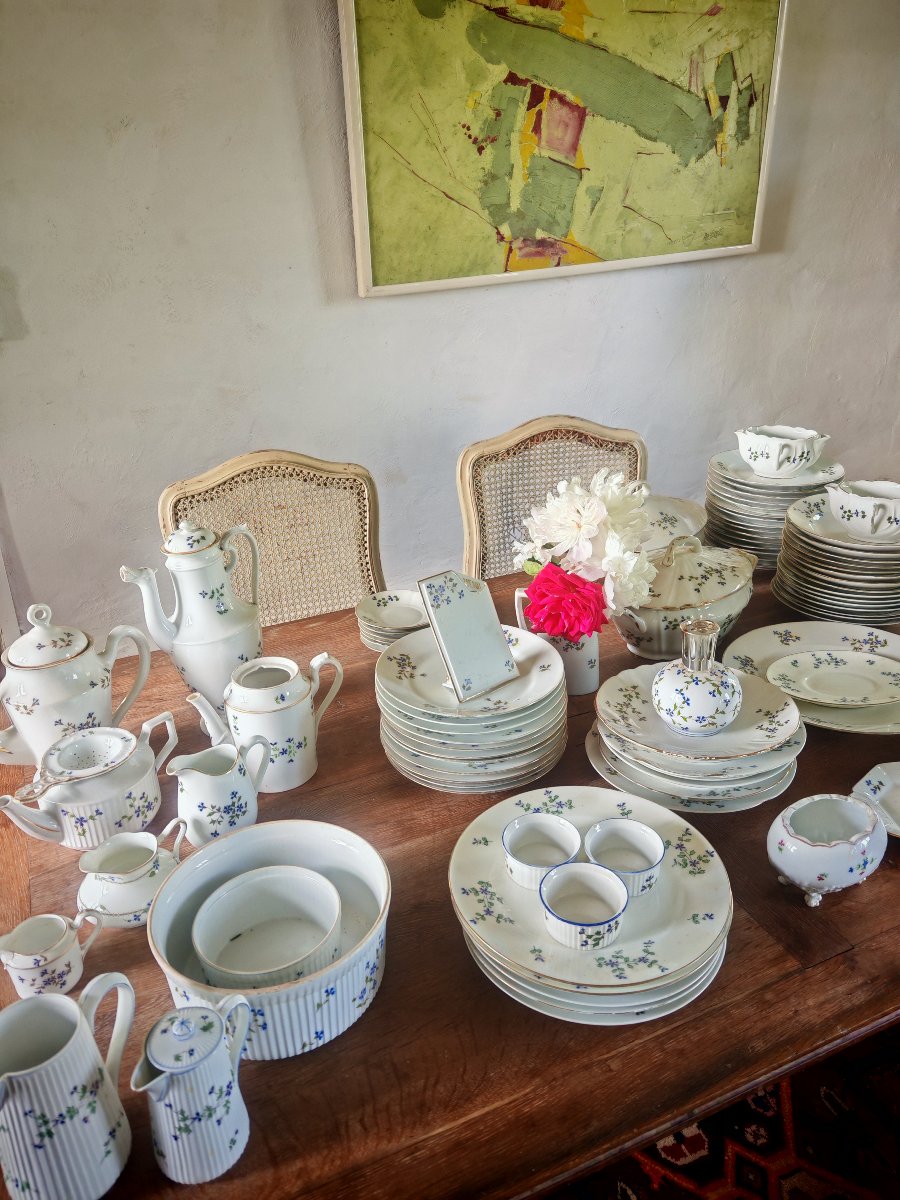 Porcelain Service With Barbel Decoration-photo-2
