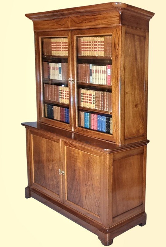 19th Century Two-body Walnut Bookcase-photo-7