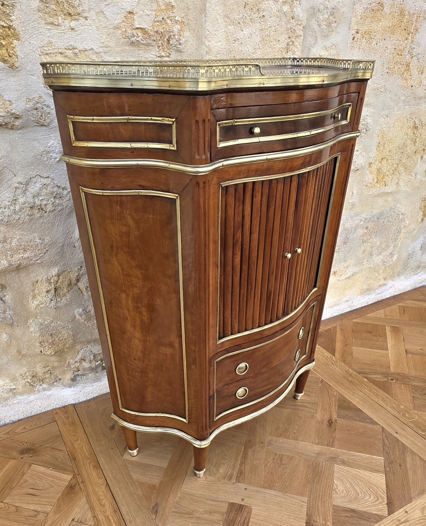 Meuble à hauteur d'appui Napoléon III acajou de Cuba