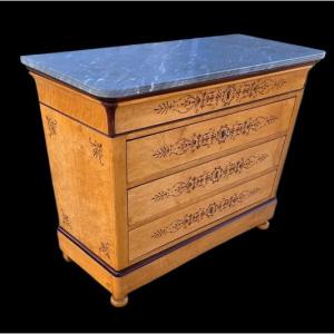 Commode d'époque Charles X 1830 en érable moucheté
