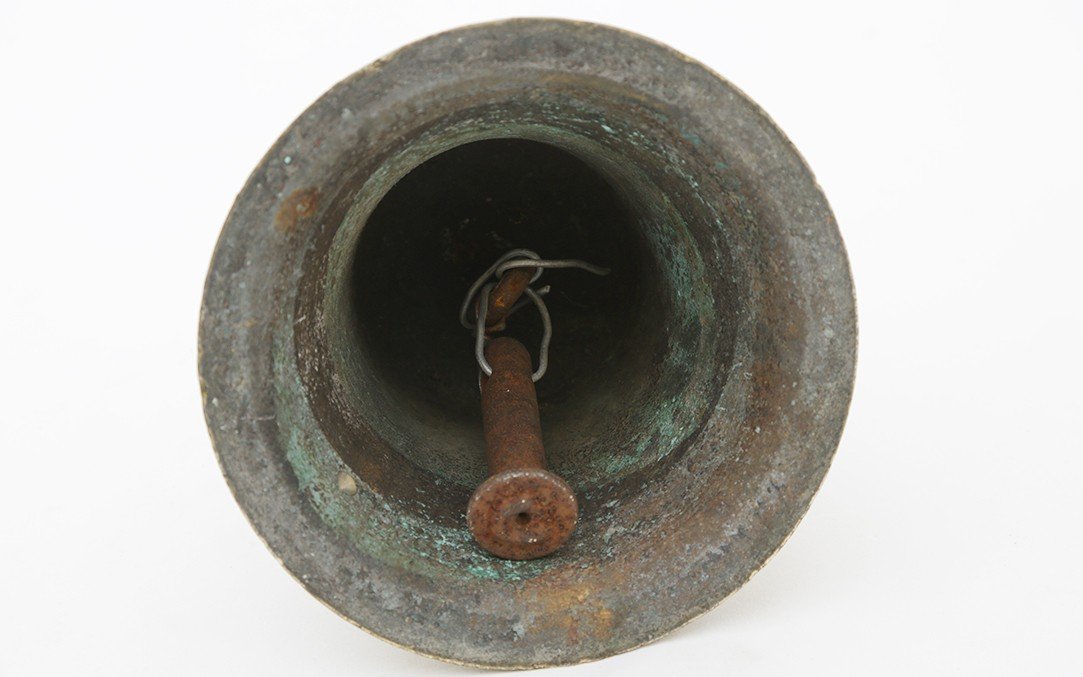 Cloche de marine en bronze XIXeme  (diamètre : 20,5 cm)-photo-3