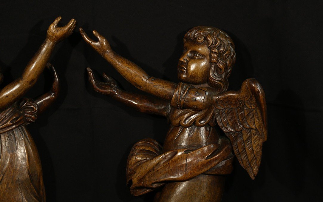 Pair Of Walnut Angels, 18th Century (60 Cm)-photo-2