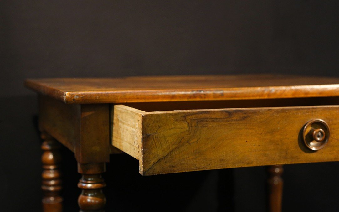 Small Walnut Table, 19th Century (78*58cm)-photo-4