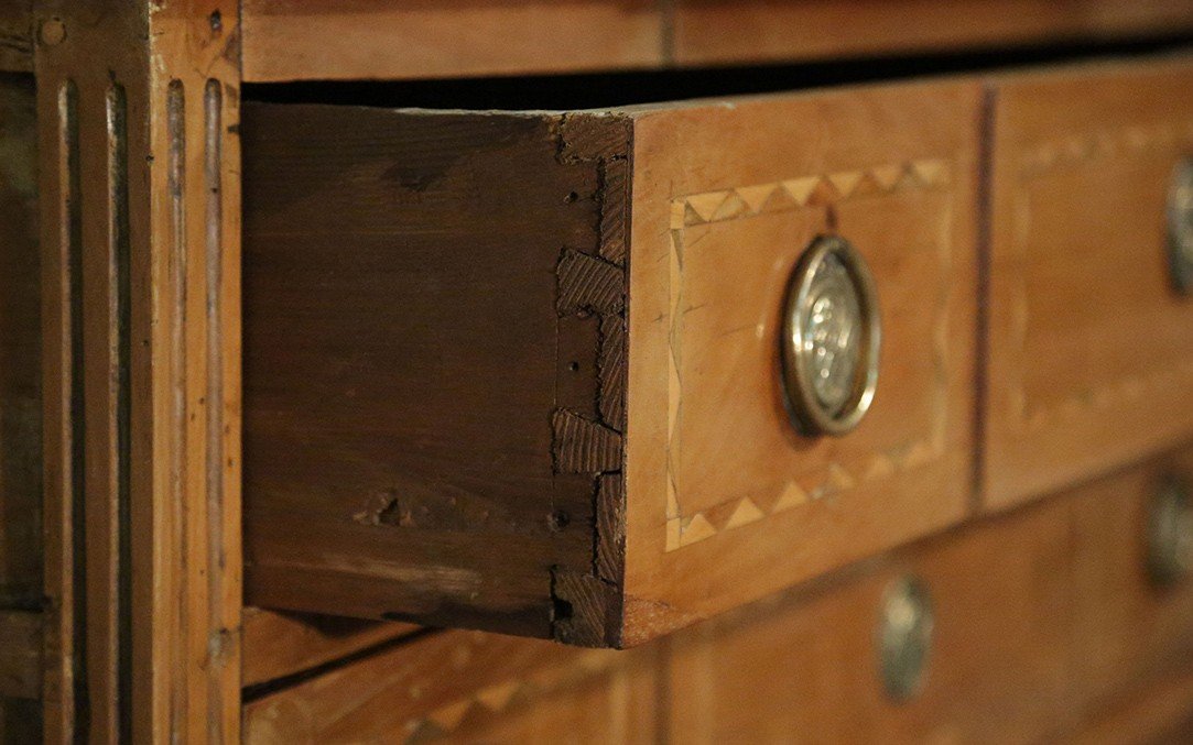 Commode à Ressaut Louis XVI Epoque XVIIIème Siècle (long. 112 cm)-photo-2