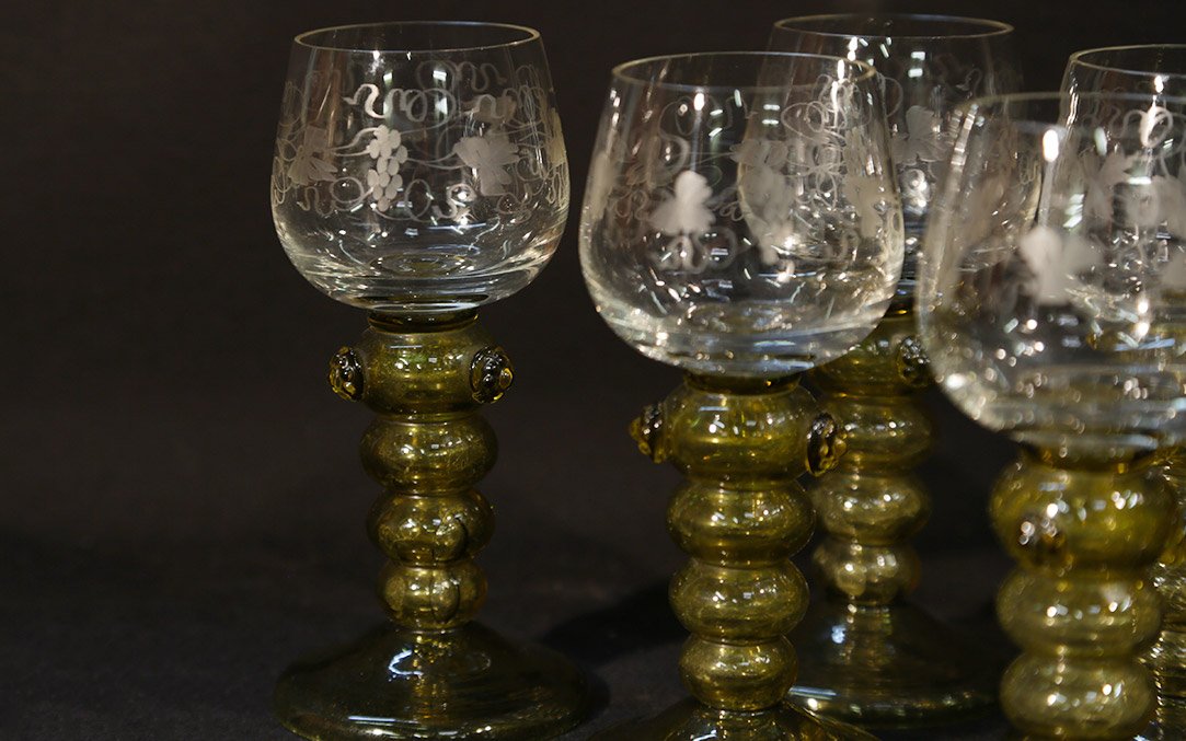 7 Neo-gothic Liqueur Glasses, Crystal -photo-3