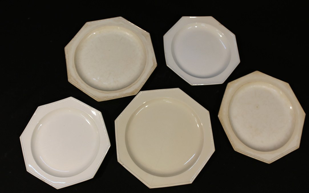 5 Octagonal Plates, Earthenware, 18th Century-photo-2