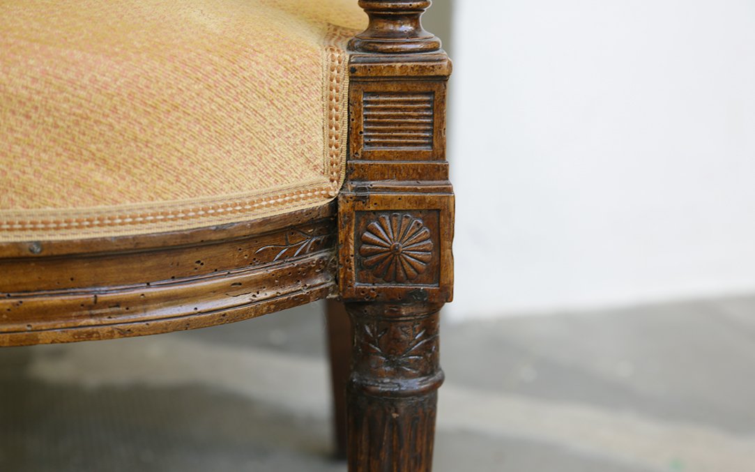 Louis XVI Armchair With A Queen's Back -photo-3