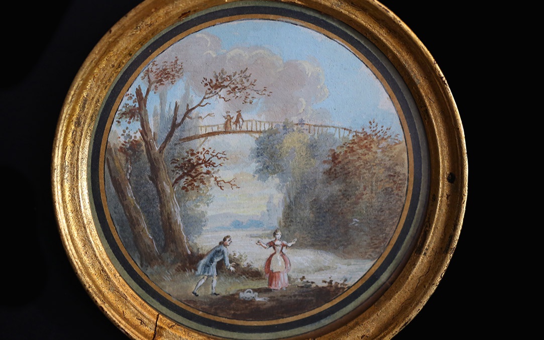 Miniature XVIIIeme, peinture sur papier (daim.12cm)-photo-4