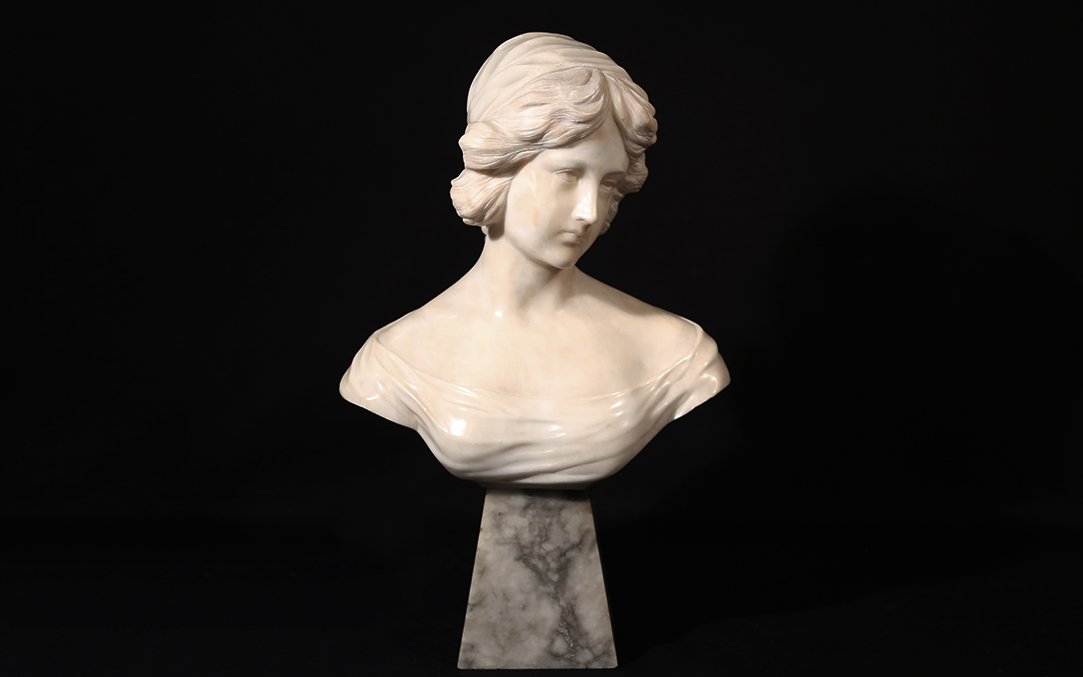 Bust Of A Woman, Carrara Marble, 19th Century, Signed -photo-2