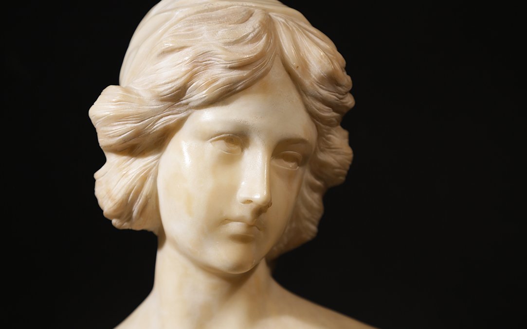 Bust Of A Woman, Carrara Marble, 19th Century, Signed -photo-4