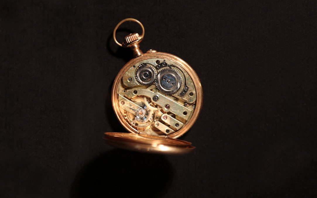 Breguet Gold Watch, Geneva, 66 Grams-photo-2