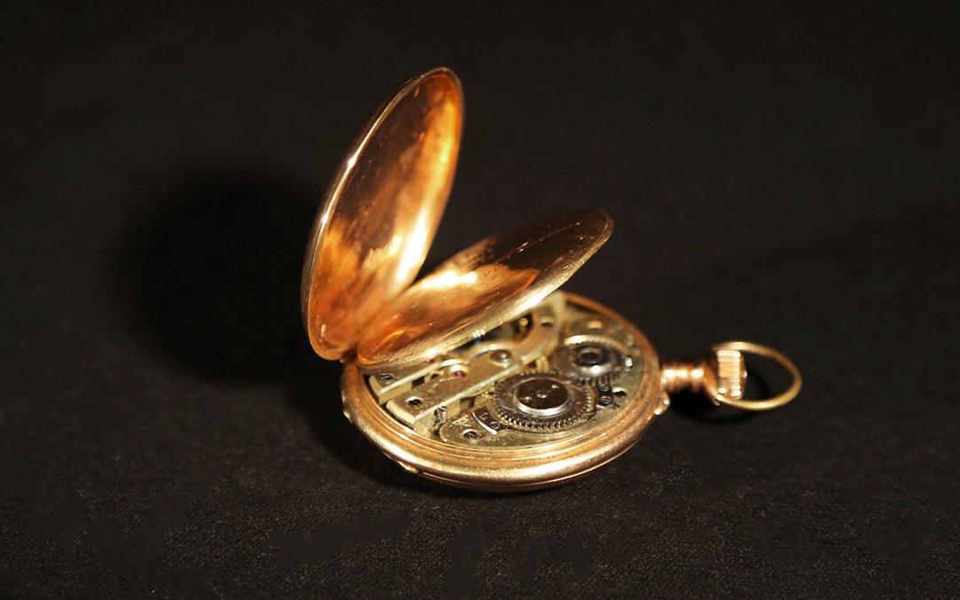 Breguet Gold Watch, Geneva, 66 Grams-photo-1