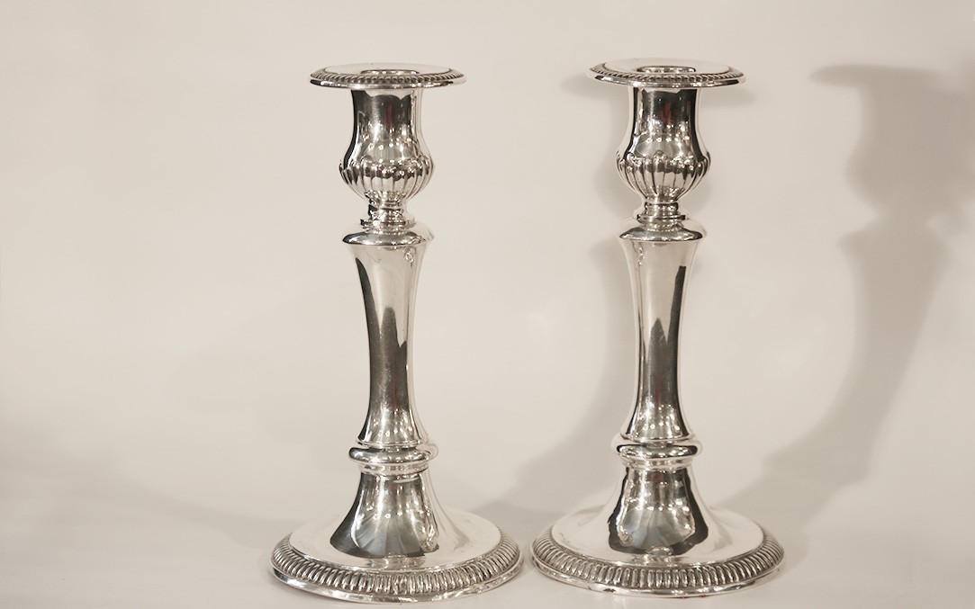 Bougeoirs en argent massif 