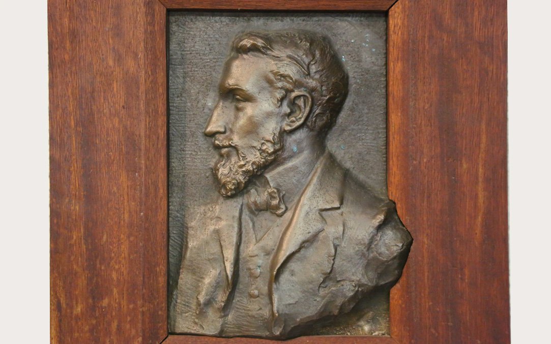 Portrait, Bronze Low Relief-photo-2