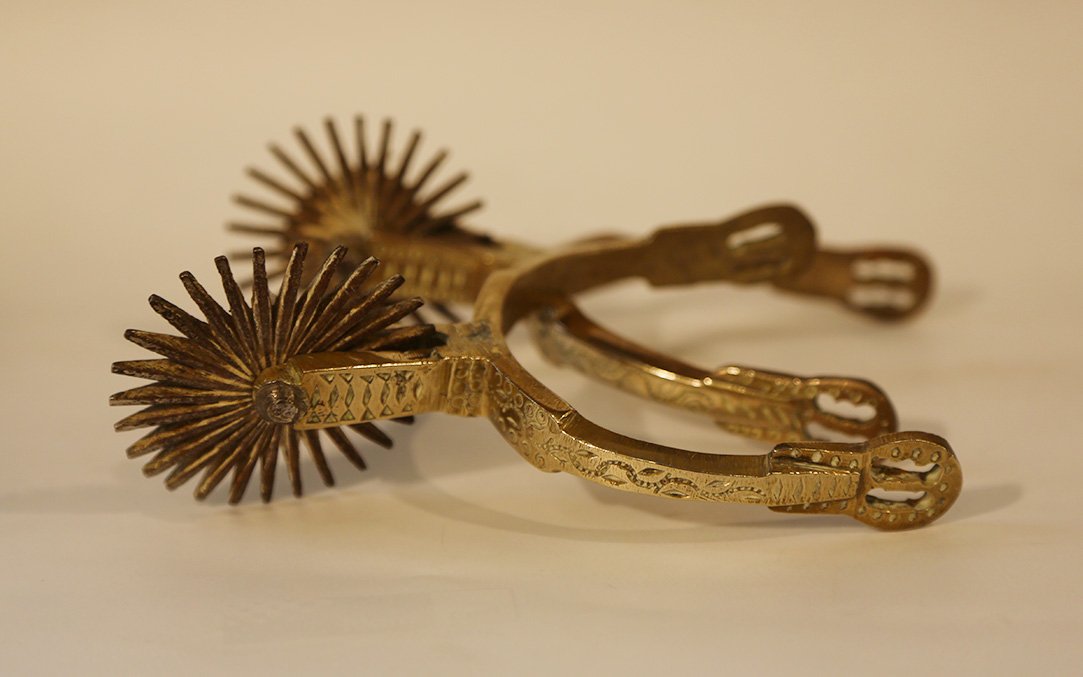 Paire d'éperons en bronze, XIXᵉ -photo-4