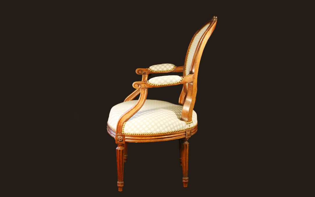 Louis XVI Salon, 17th Century-photo-3