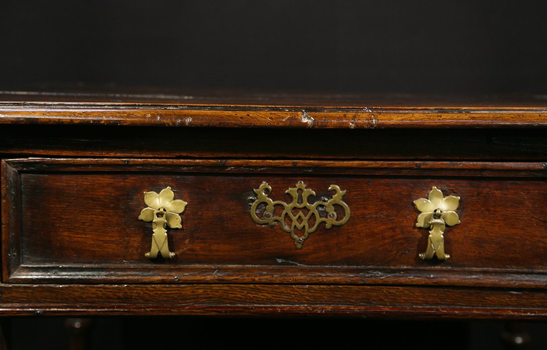 Small 17th-century Table, Oak-photo-2