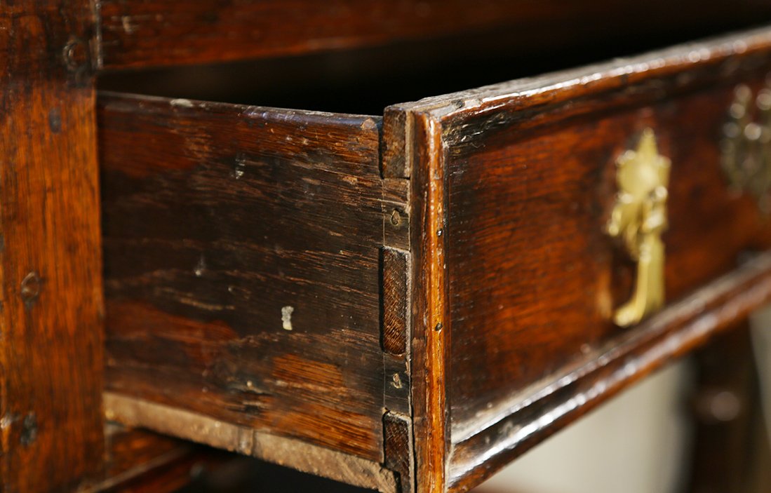 Small 17th-century Table, Oak-photo-4