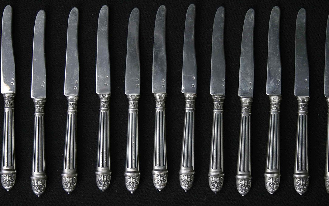 12 Dessert Knives, Silver-plated, Solid Silver Blades 