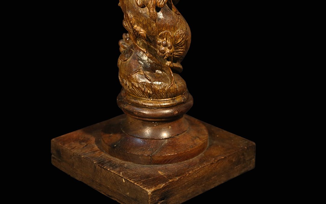 Oak Torsos Column, 18th Century-photo-1
