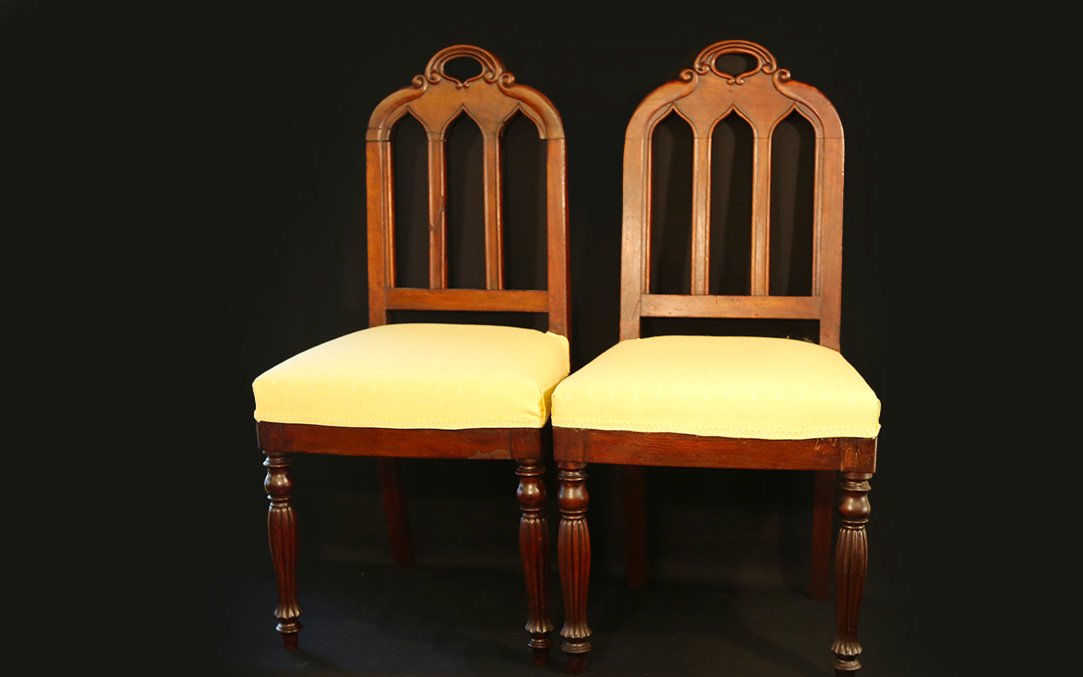 chaises "cathédrales", acajou