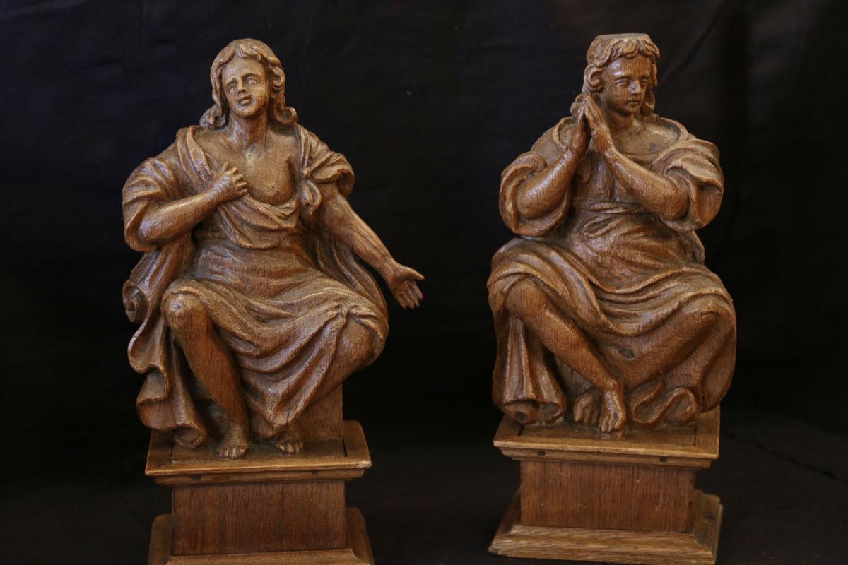 Paire De Statues En Bois, XVIIIeme Siècle 